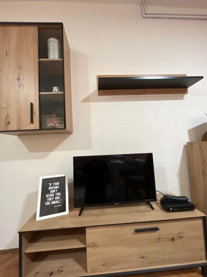 Aloha Apartment ノヴィ・パザル エクステリア 写真