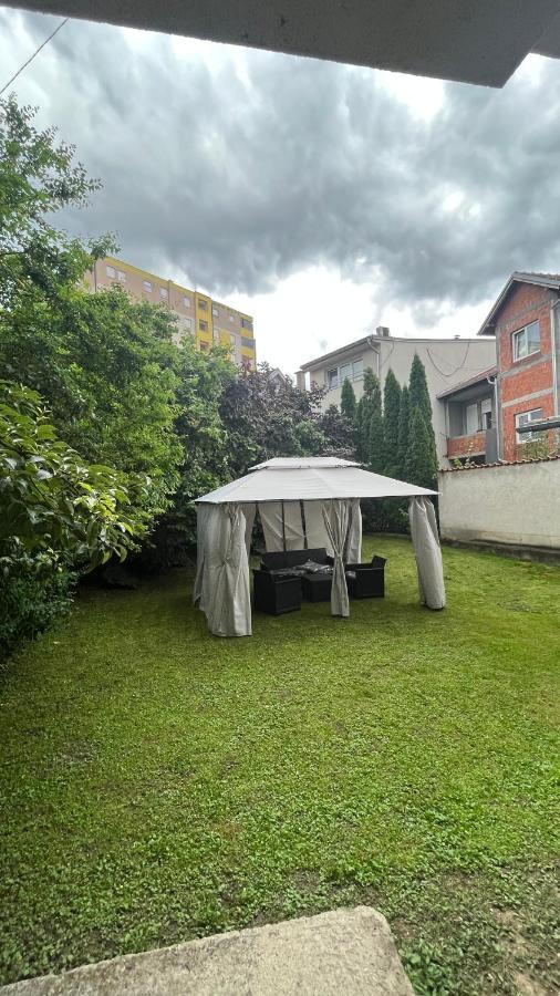 Aloha Apartment ノヴィ・パザル エクステリア 写真