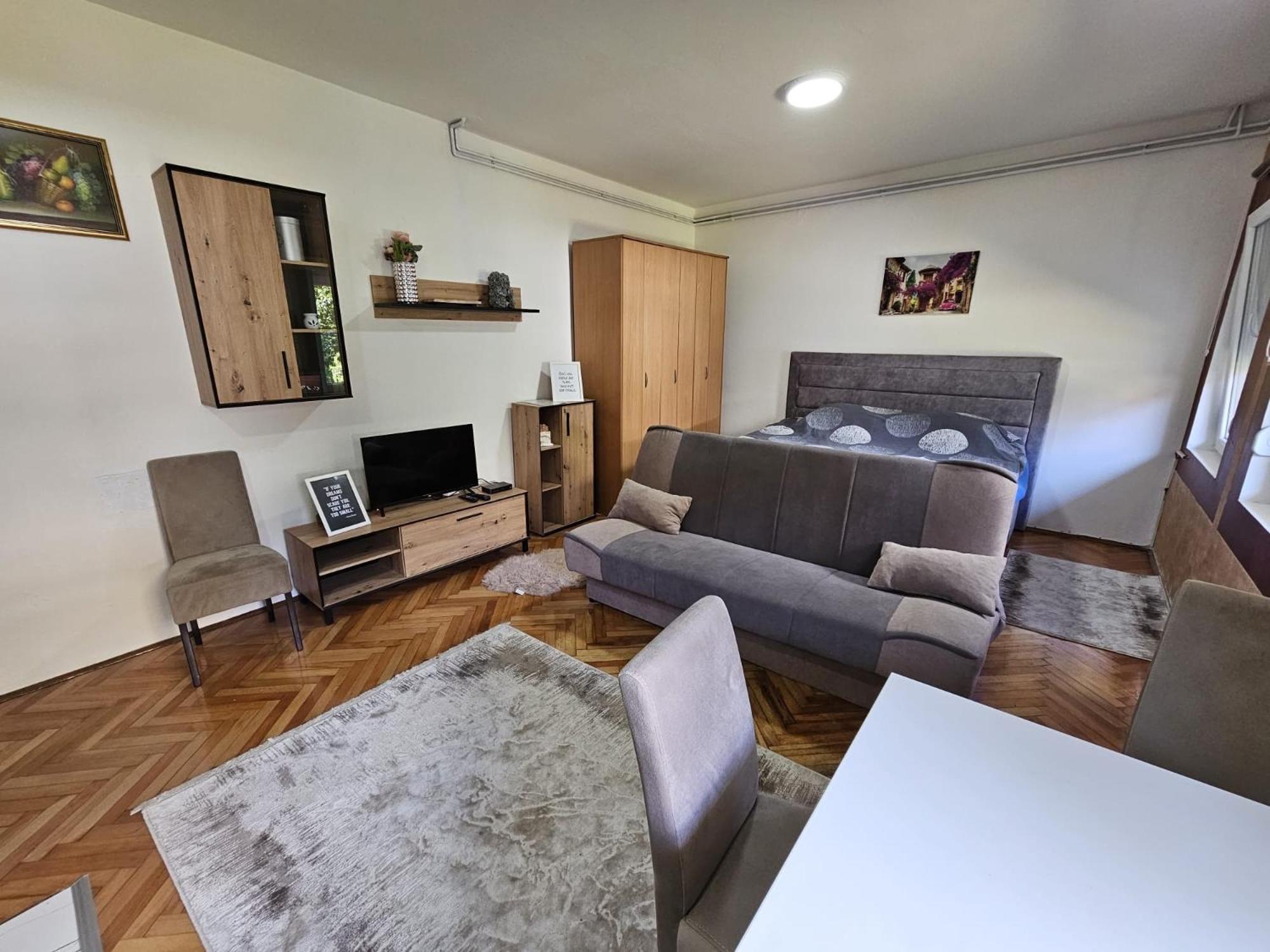 Aloha Apartment ノヴィ・パザル エクステリア 写真